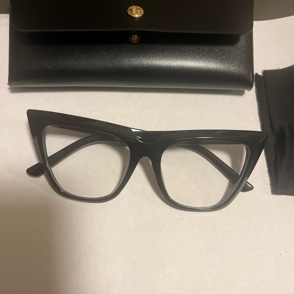 Retro glasses
